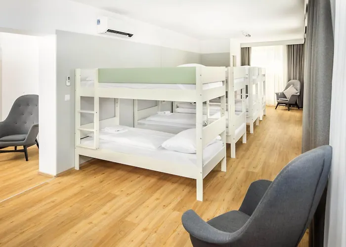 Jimmys Xxl Hotel