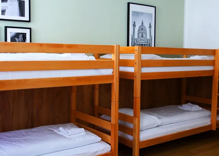 Jimmys Xxl Hotel